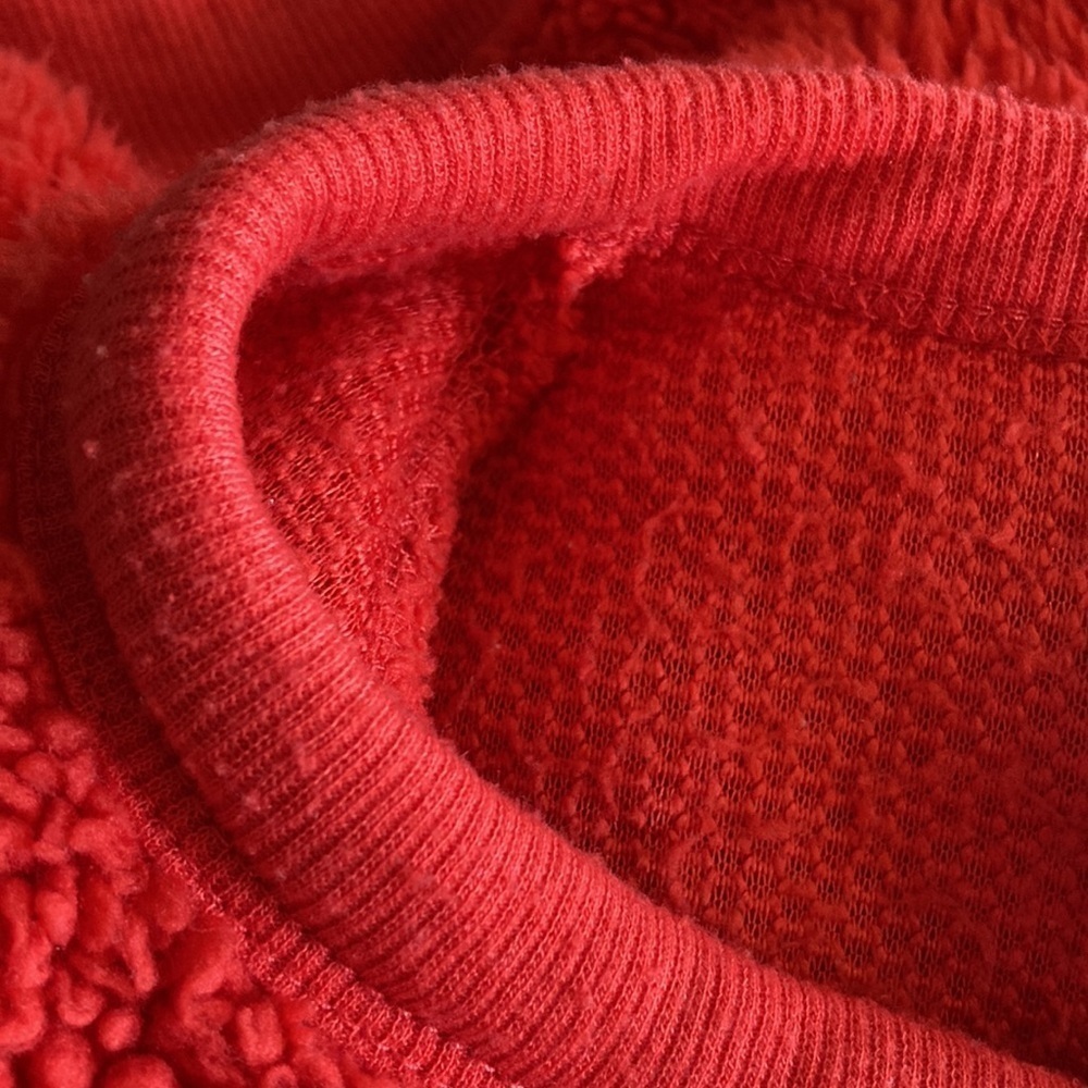 Disney Mickey Mouse medium top red fuzzy - Picture 11 of 11